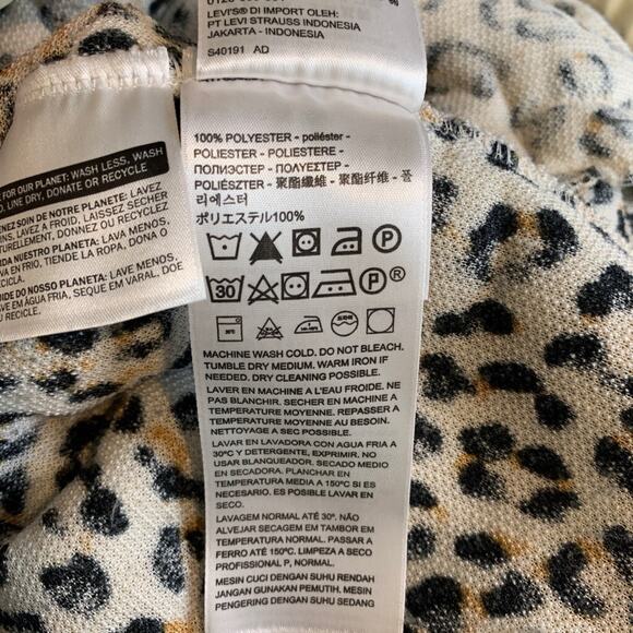 Levis Jacket Womens Extra Small Cheetah Comfort Zone Sherpa Snap Button Collared - Picture 13 of 16